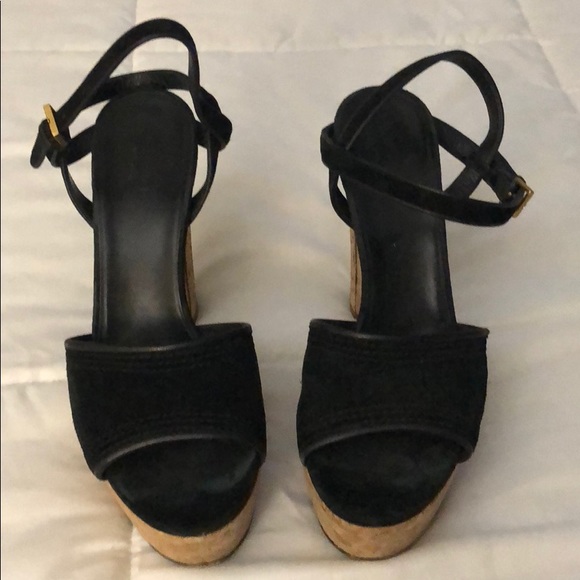 Gucci Shoes - Gucci heels